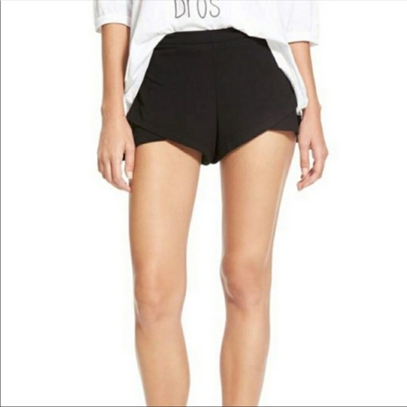 tulip hem shorts